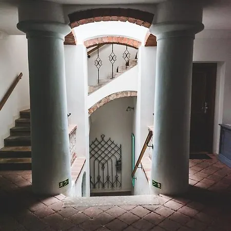 U české Koruny 3* Hradec Králové