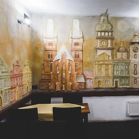 Hotel U Ceske Koruny Hradec Králové