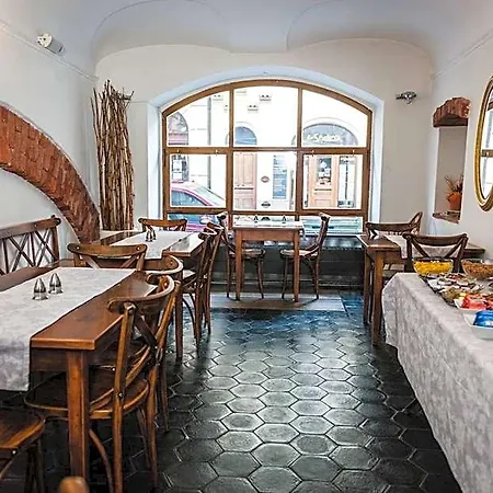 U Ceske Koruny 3* Hradec Králové