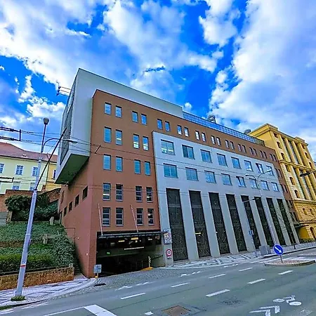 Hotel U Ceske Koruny 3*