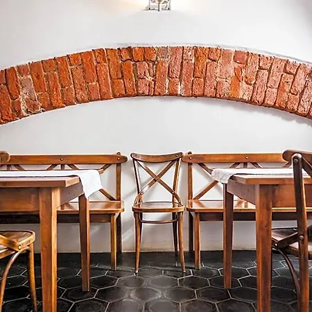 Hotell U Ceske Koruny Hradec Králové