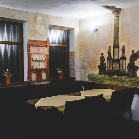 U české Koruny Hotel