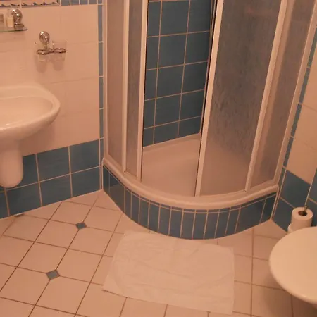 U Ceske Koruny Hotel Hradec Králové