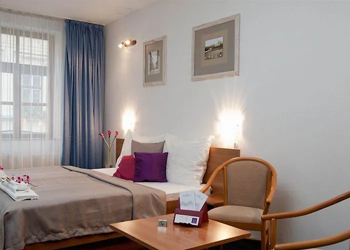 Hotel U Ceske Koruny Hradec Králové